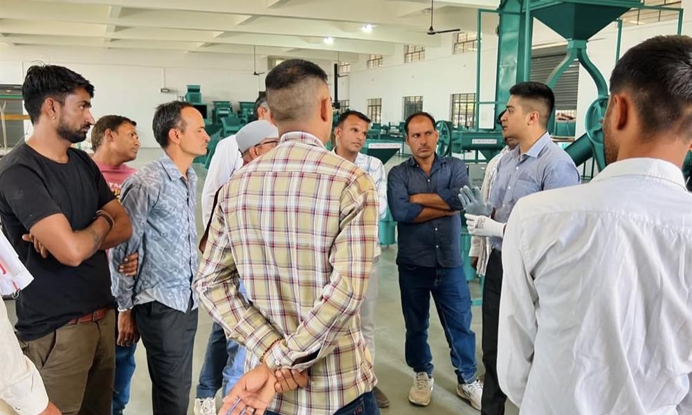 Connecting with customers | Rajasthan